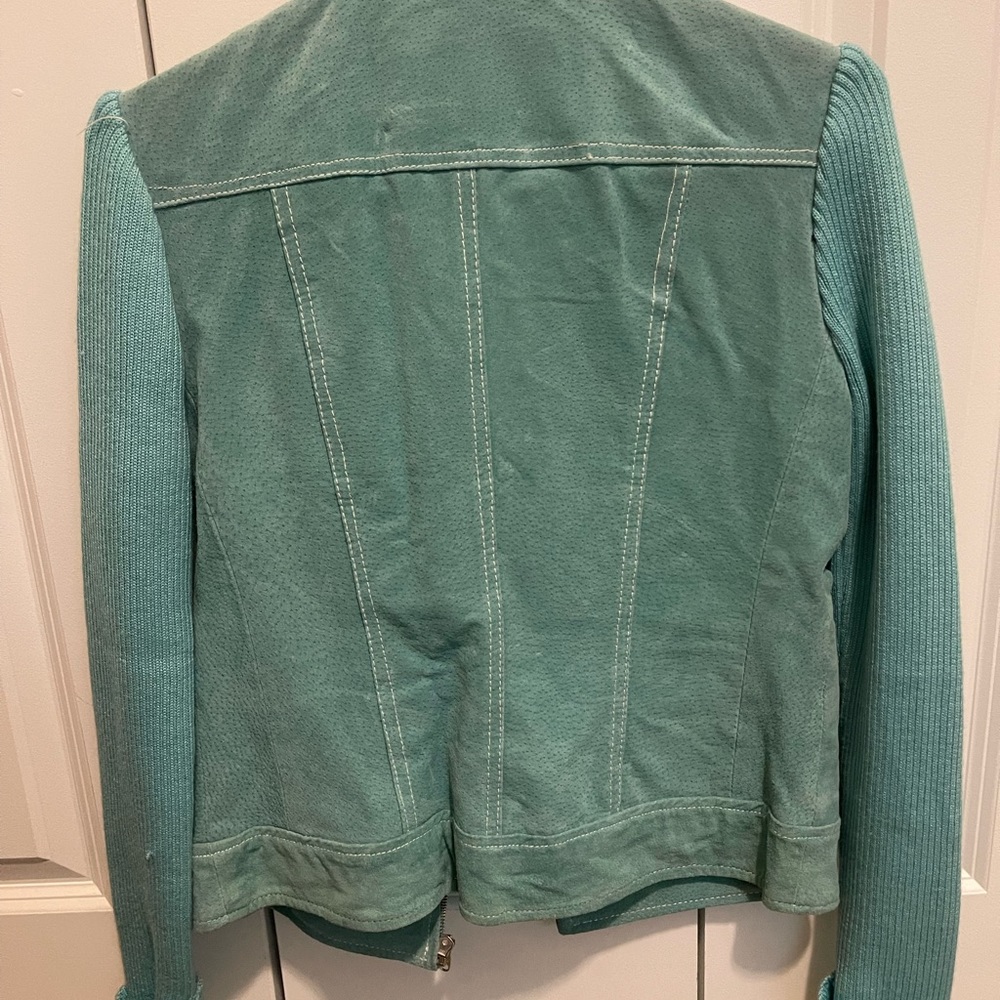 Green jacket! - Picture 2 of 6
